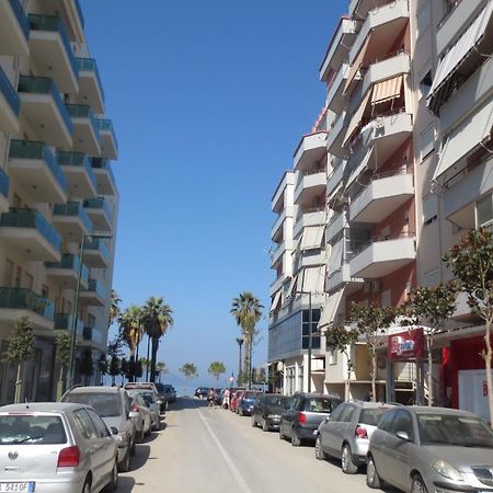 Renting House Vlore Bagian luar foto