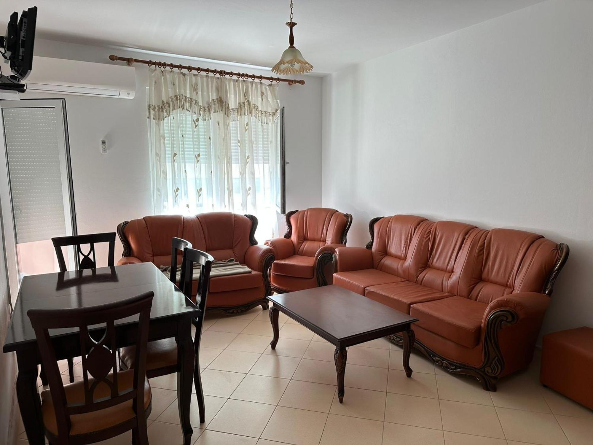 Renting House Vlore Bagian luar foto