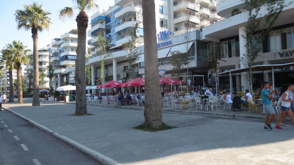 Renting House Vlore Bagian luar foto
